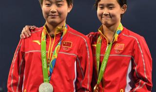 女子十米跳台决赛视频